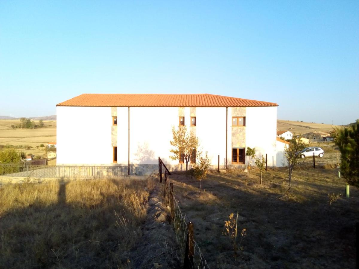 Albergue Turistico Tierras Altas Fuentes de Magana ภายนอก รูปภาพ